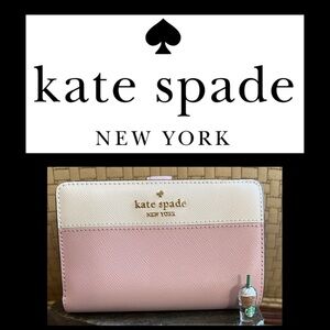 KATE SPADE ♠️ Pink and Cream Bi-Color Saffiano Zip Wallet Brand new with tag 🏷️